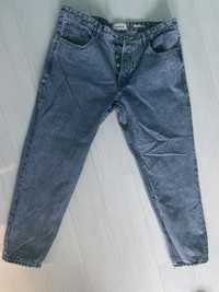 Jeansy standard fit pull&bear rozmiar 46