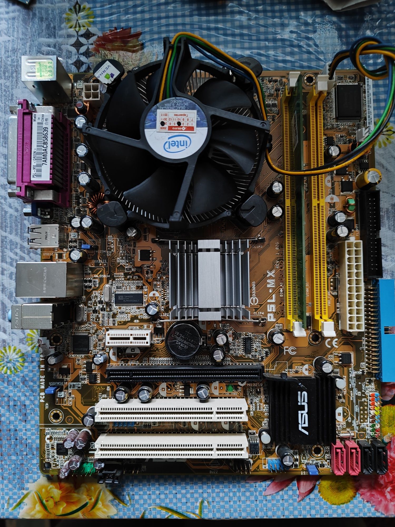 Asus P5L-MX s775