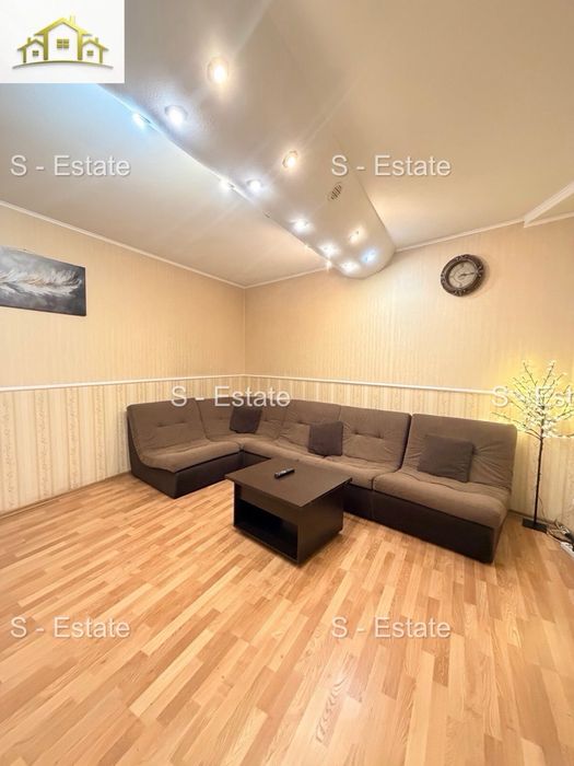 Продам квартиру в таунхаусі Французський бульвар, Захистників України