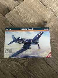 Model samolotu model samolotu F-4U-1A Corsair, skala 1/72