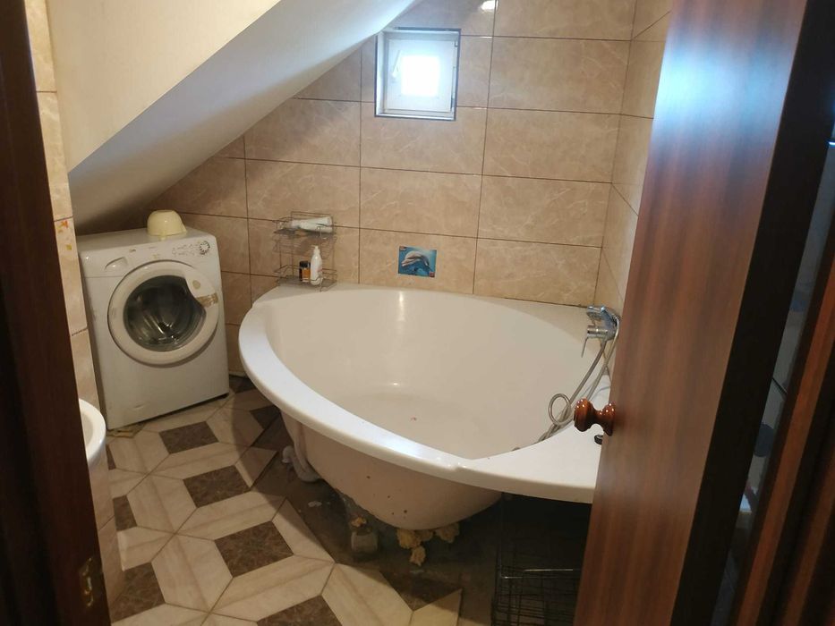 Будинок 1/4частина,Наті, "Вітамін" окрема, самостійна  виділена