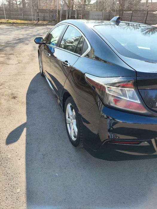 продам Шевроле Вольт 2