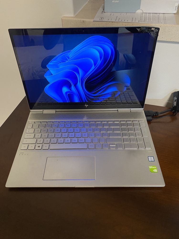 Portátil HP Envy x360 i5 8gb/512gb