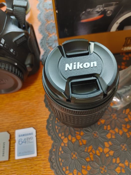 Aparat Lustrzanka Cyfrowa NIKON D5600 WIFI BLUETOOTH stan. Bdb.