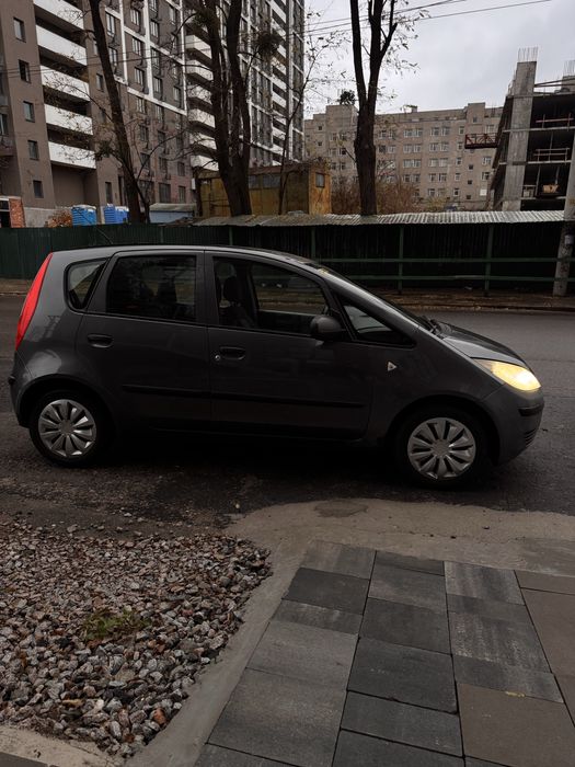 Mitsubishi Colt недорого терміново