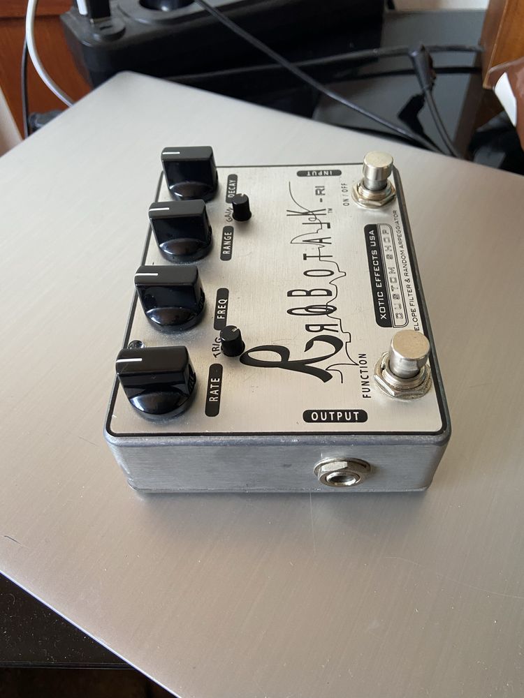 Xotic Robotalk-RI Envelope Filter & Arpeggiator
