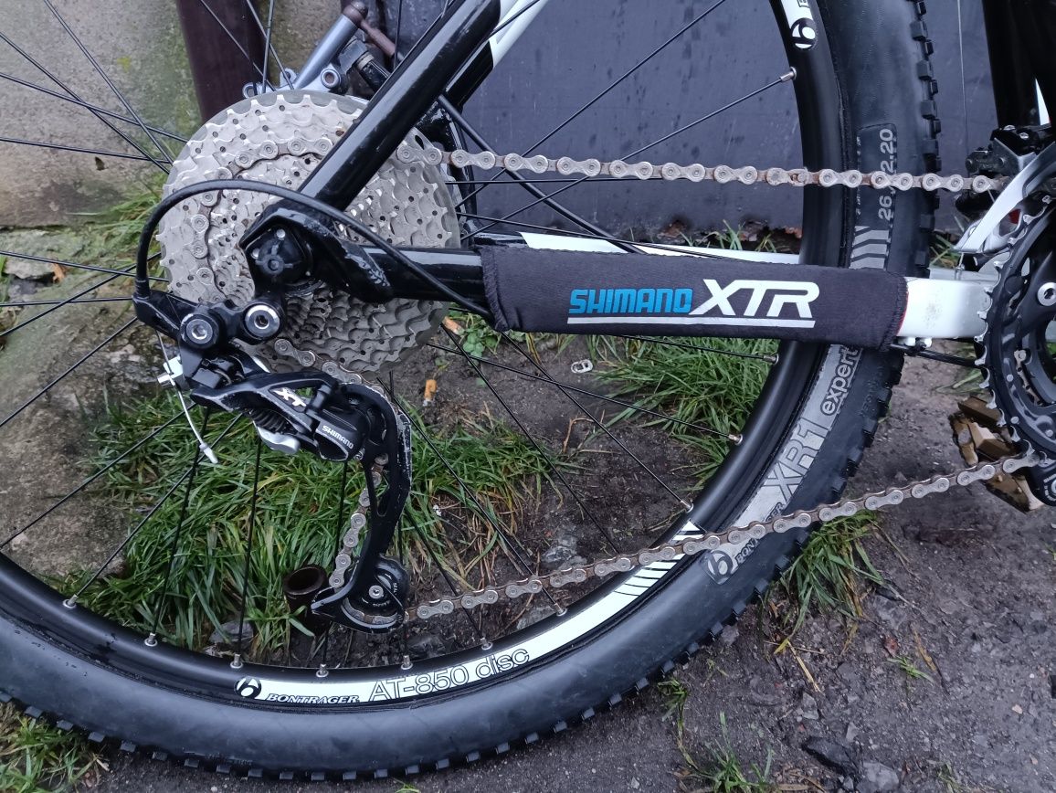 Rower Trek MTB. 3x10 SLX XT. Amor rock shox.