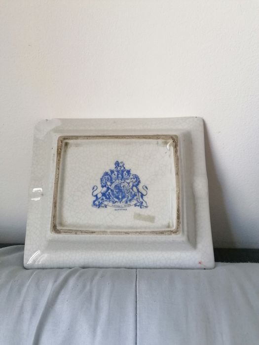 Cinzeiro Victoria Ware Ironstone