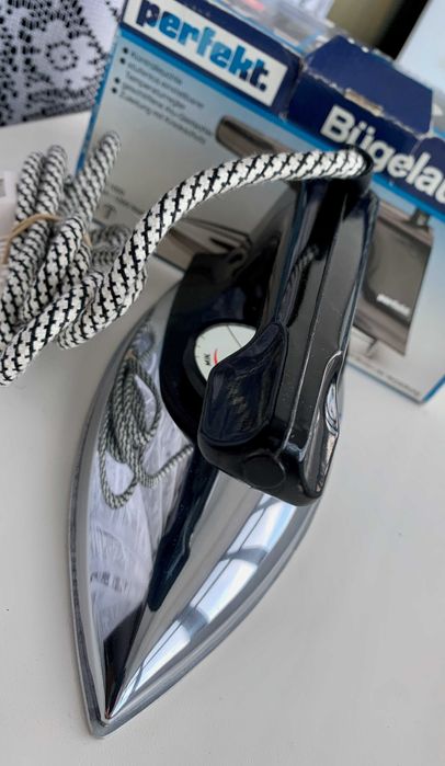 Праска Німеччина Perfekt НОВА утюг