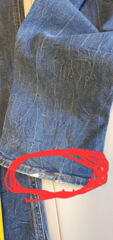 Spodnie Guess rozmiar M