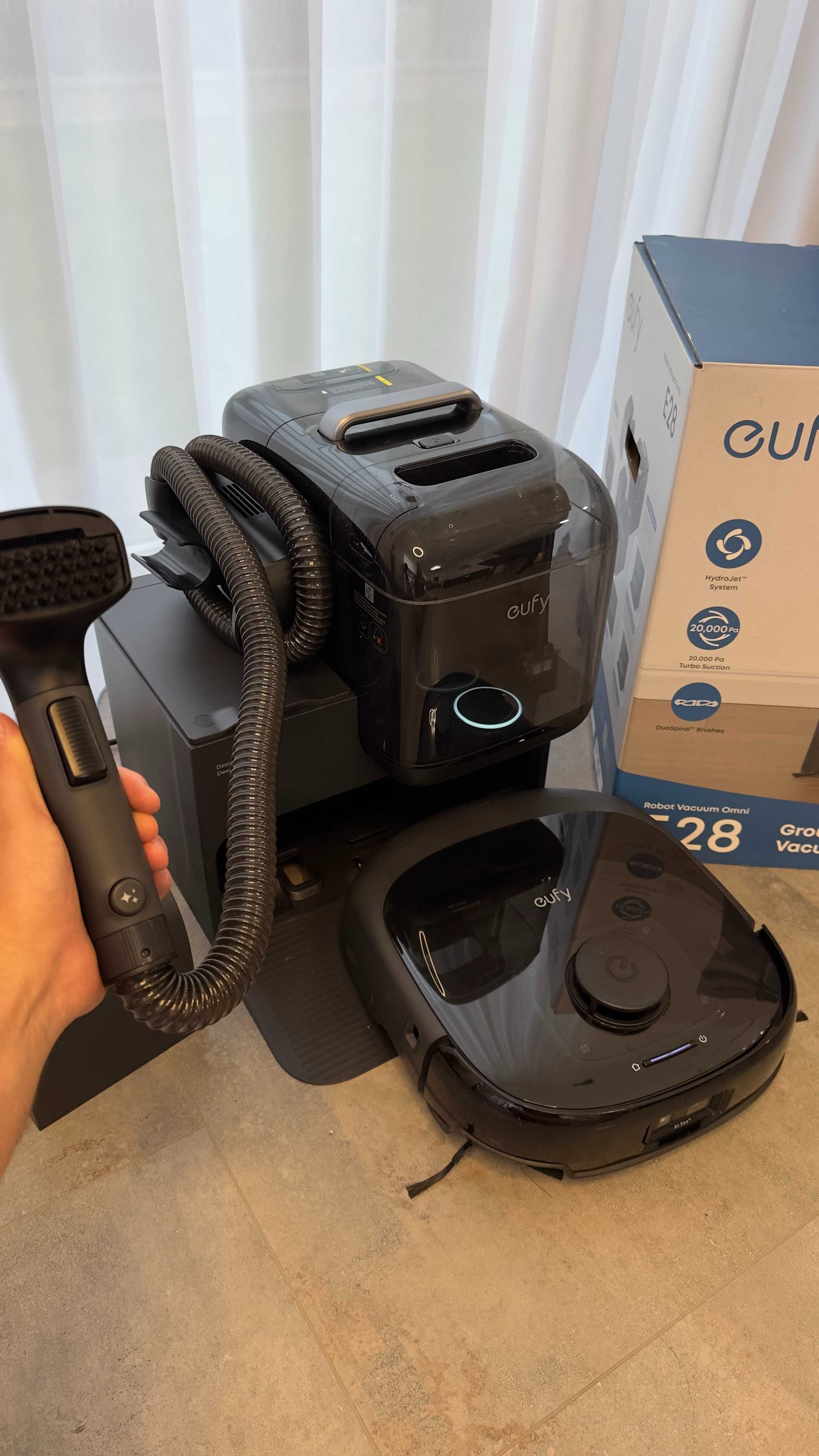 eufy Omni E28 - Robot sprzatajacy z mopem i odkurzaczem piorącym.