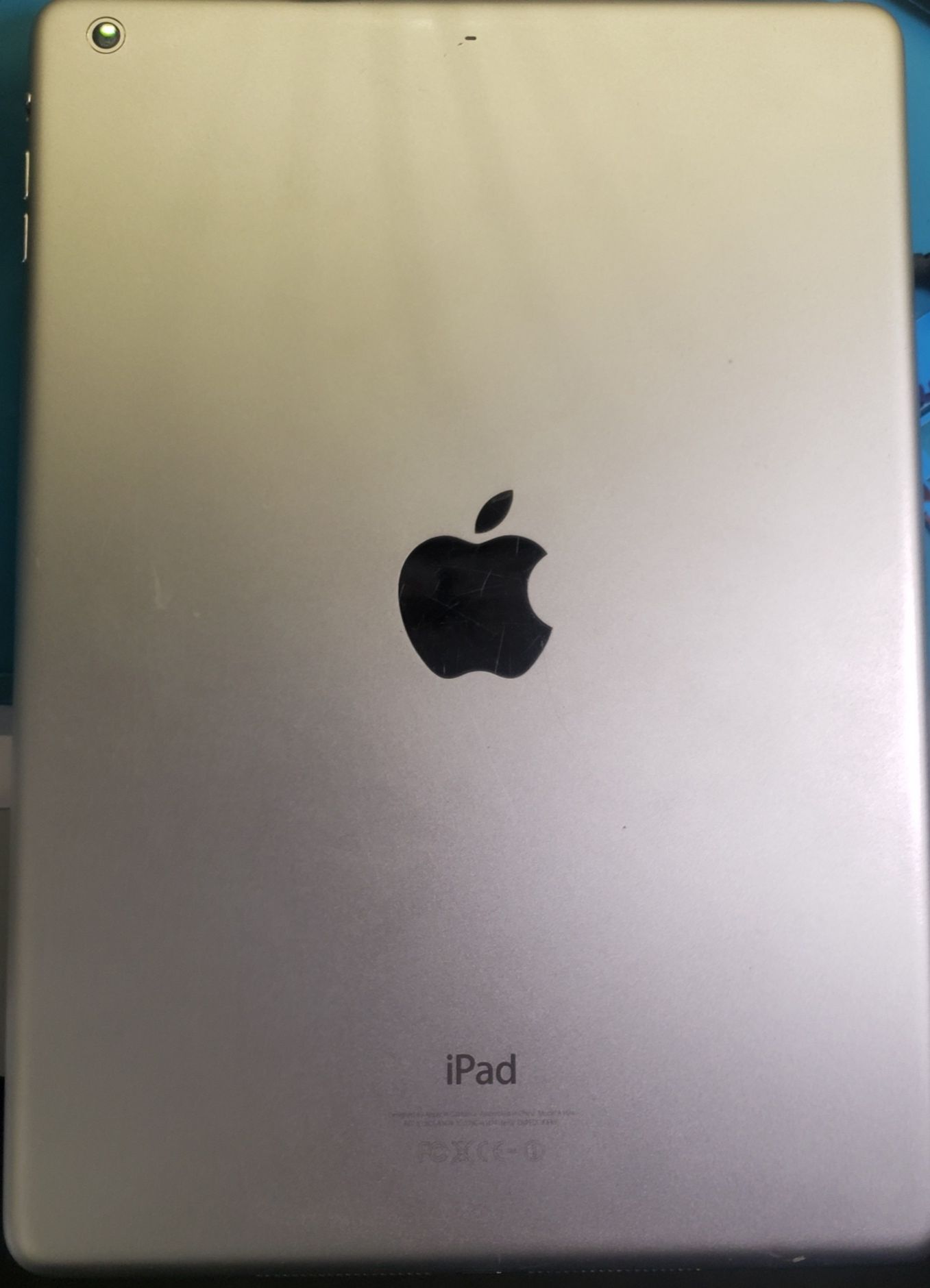 Продам iPad 3 и iPad Air