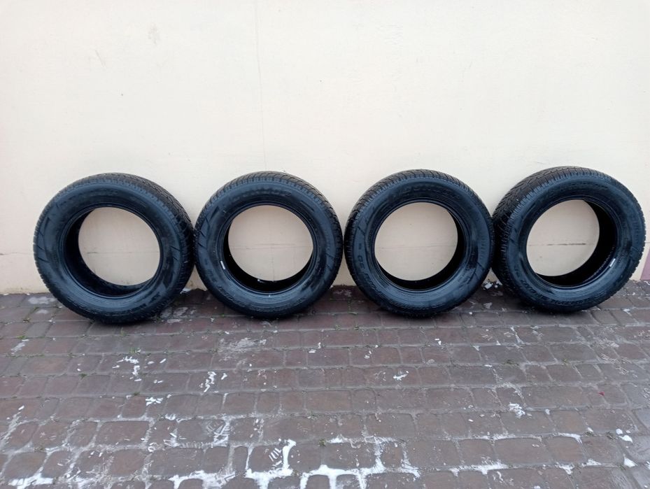 Зимова резина Dunlop 215*65*16 комплект 4 шт  3000  грн
