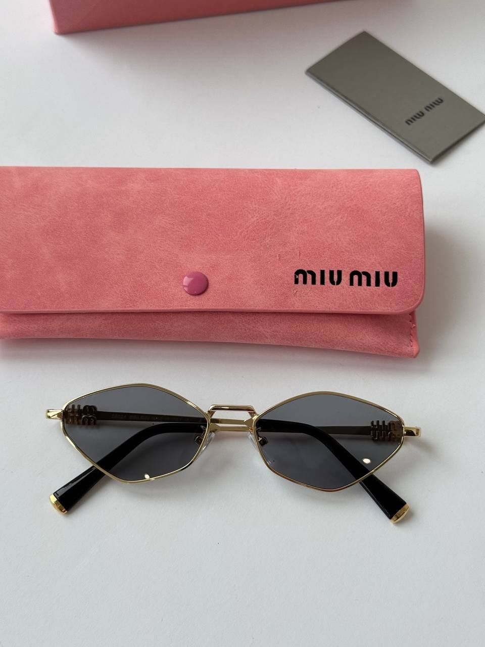Трендові окуляри улюблена модель miu miu ромби