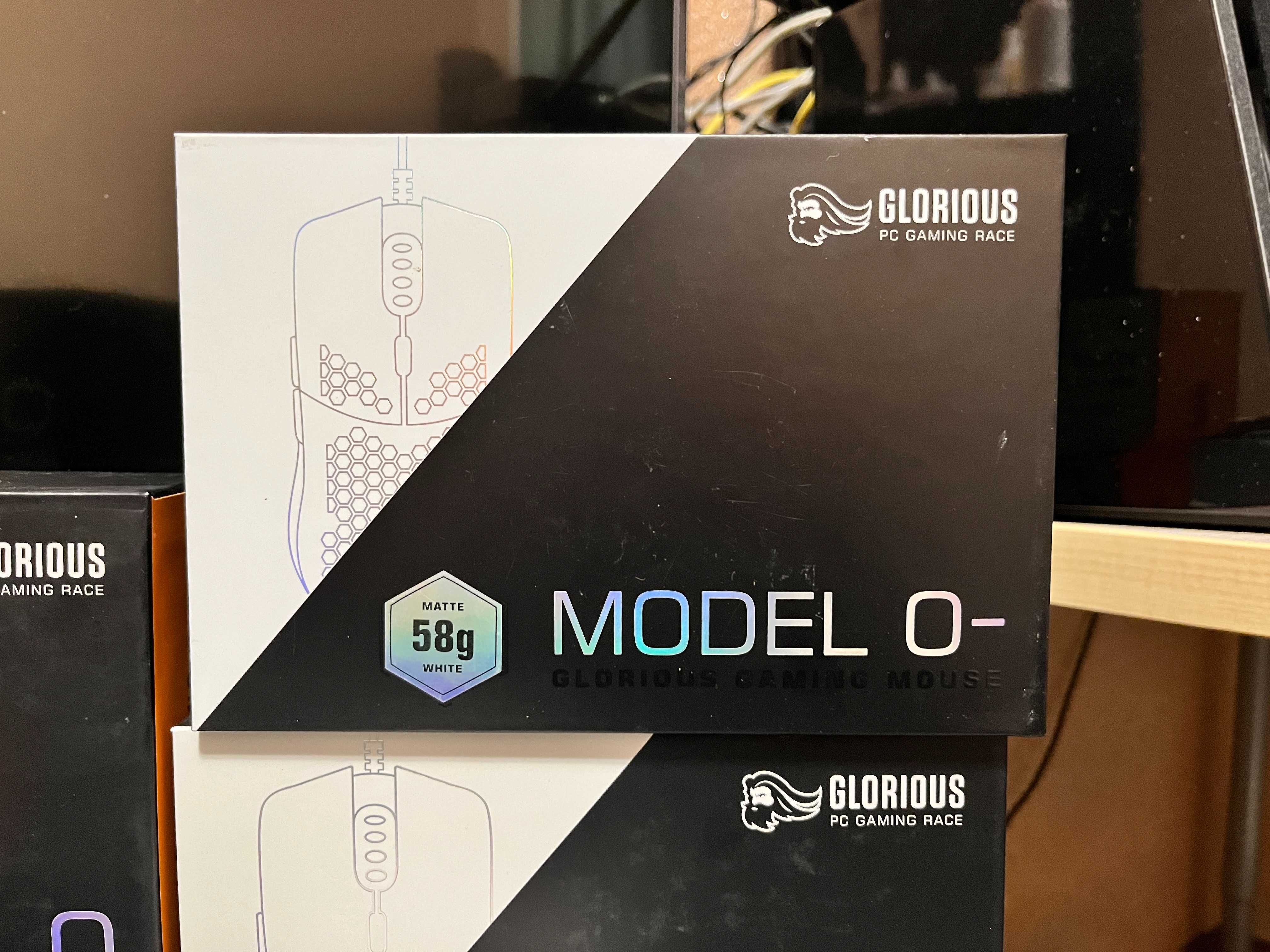 Glorious Model O \ O - Minus  White \ Black Wired проводные