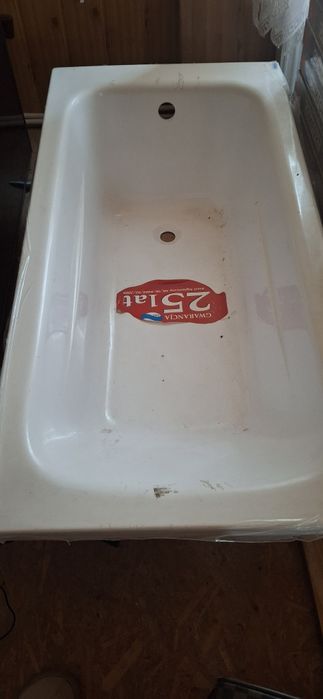 Nowa wanna do zabudowy 160x70