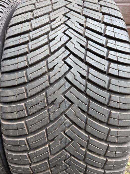 J Nowe opony wielosezon 255/40/20 Pirelli Scorpion 2 2szt. 2024r Volvo