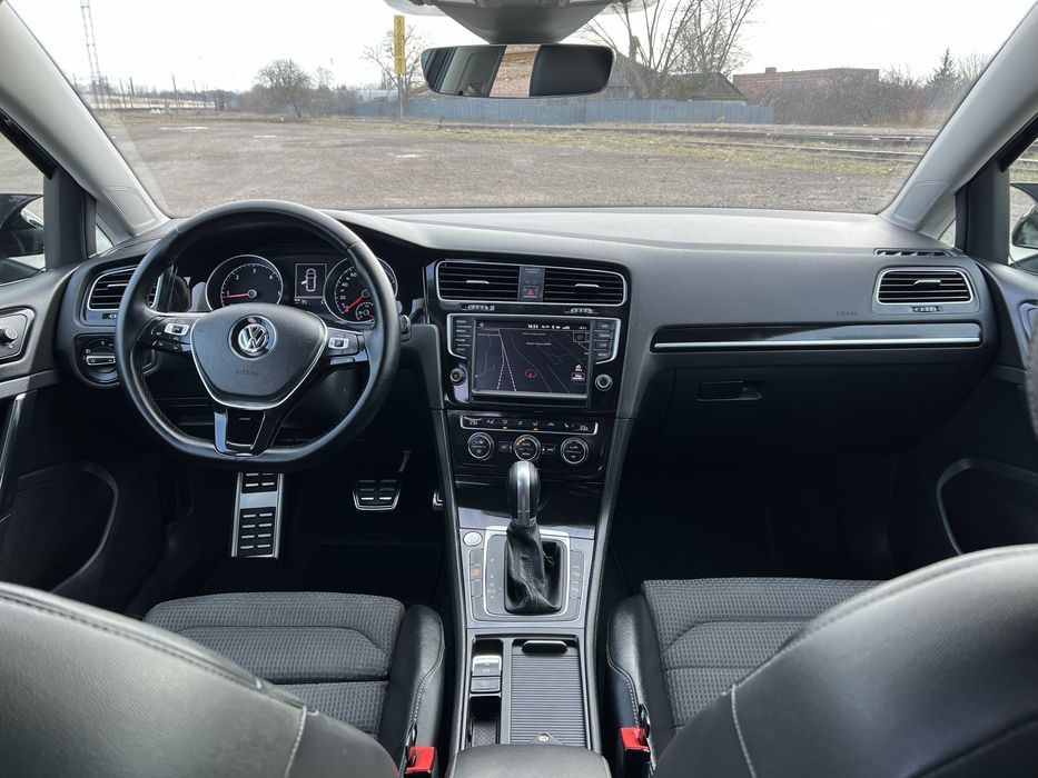 VW - Golf Vll 2.0 Automat 110kw