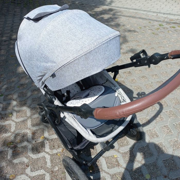 Wózek sprzedam 2w1