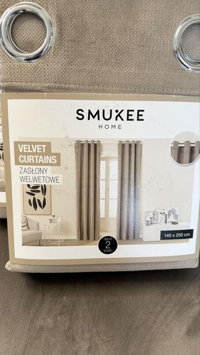 Nowe zaslony na przelotkach bezowe kremowe welurowe welwetowe smukee