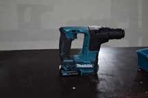 MAKITA HR166D MŁOTOWIERTARKA SDS 10,8V komplet z walizką + 2 baterie