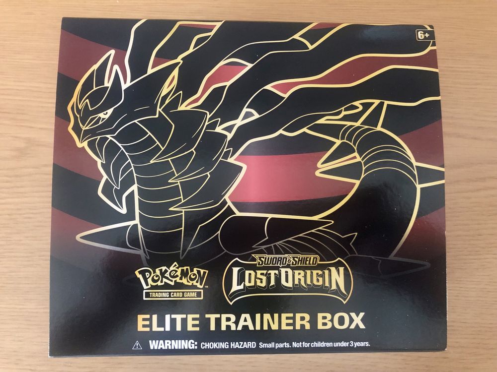 Pokémon Elite Trainer Box