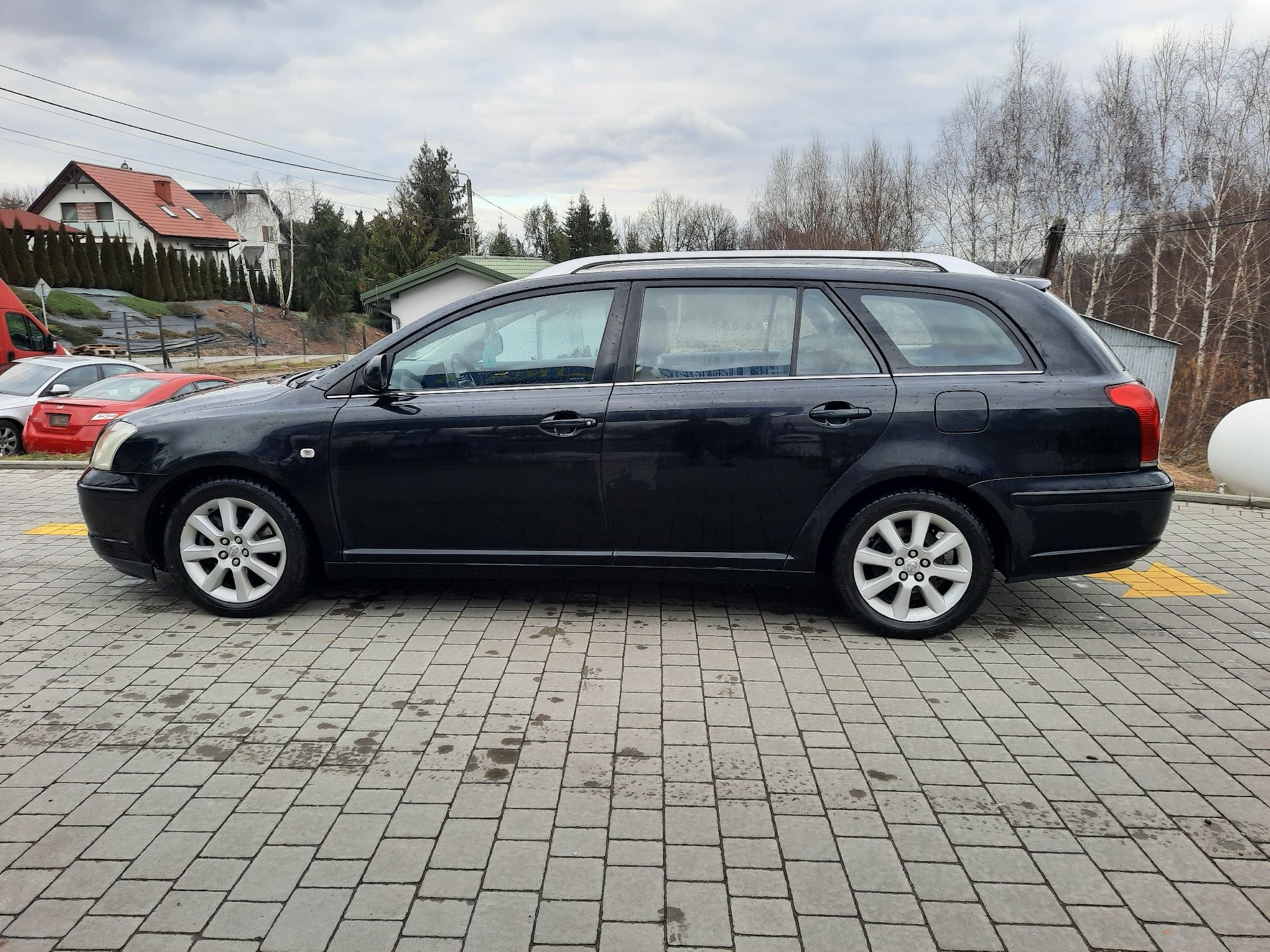 Toyota avensis t25