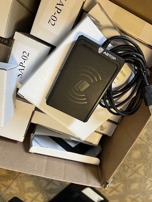 Продаєтся карт рідер