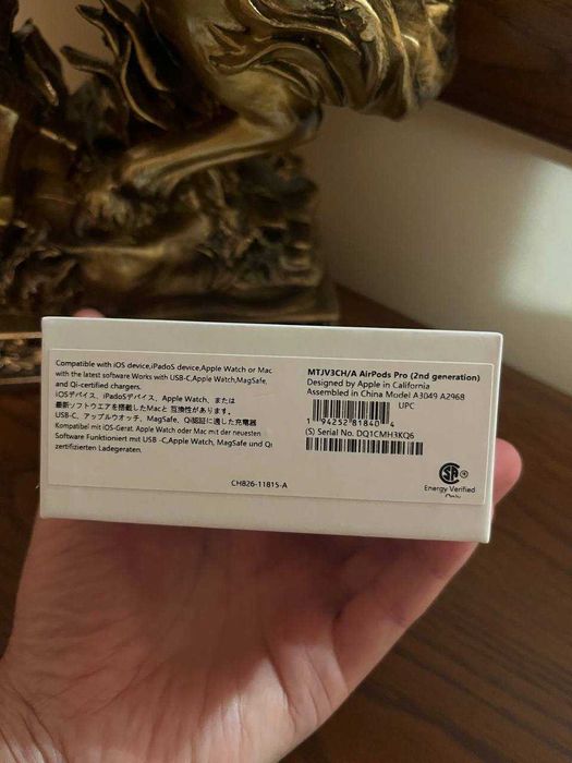 Нові Аірподс про 2