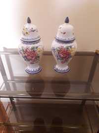 Duas jarras excelentes de ceramica Oriental