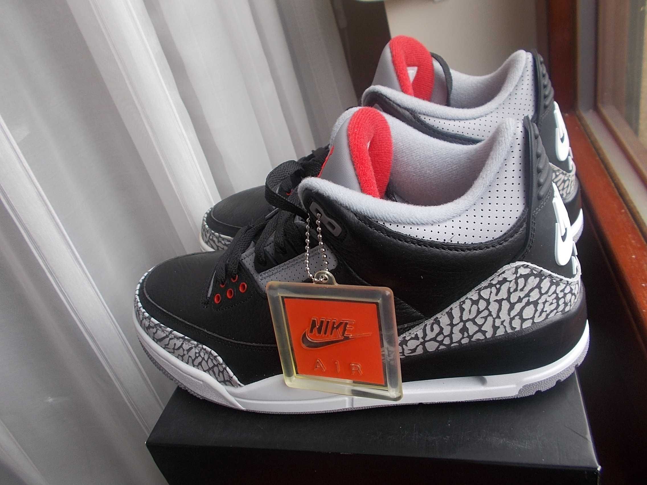 (roz. 42,5- 27 cm) Nike Air JORDAN 3 Retro OG Black Cement 854262,-001