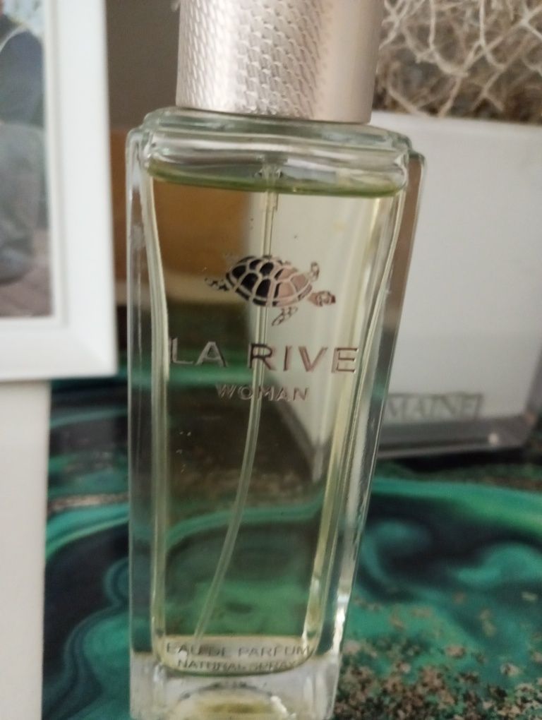 Perfumy damskie raz użyte