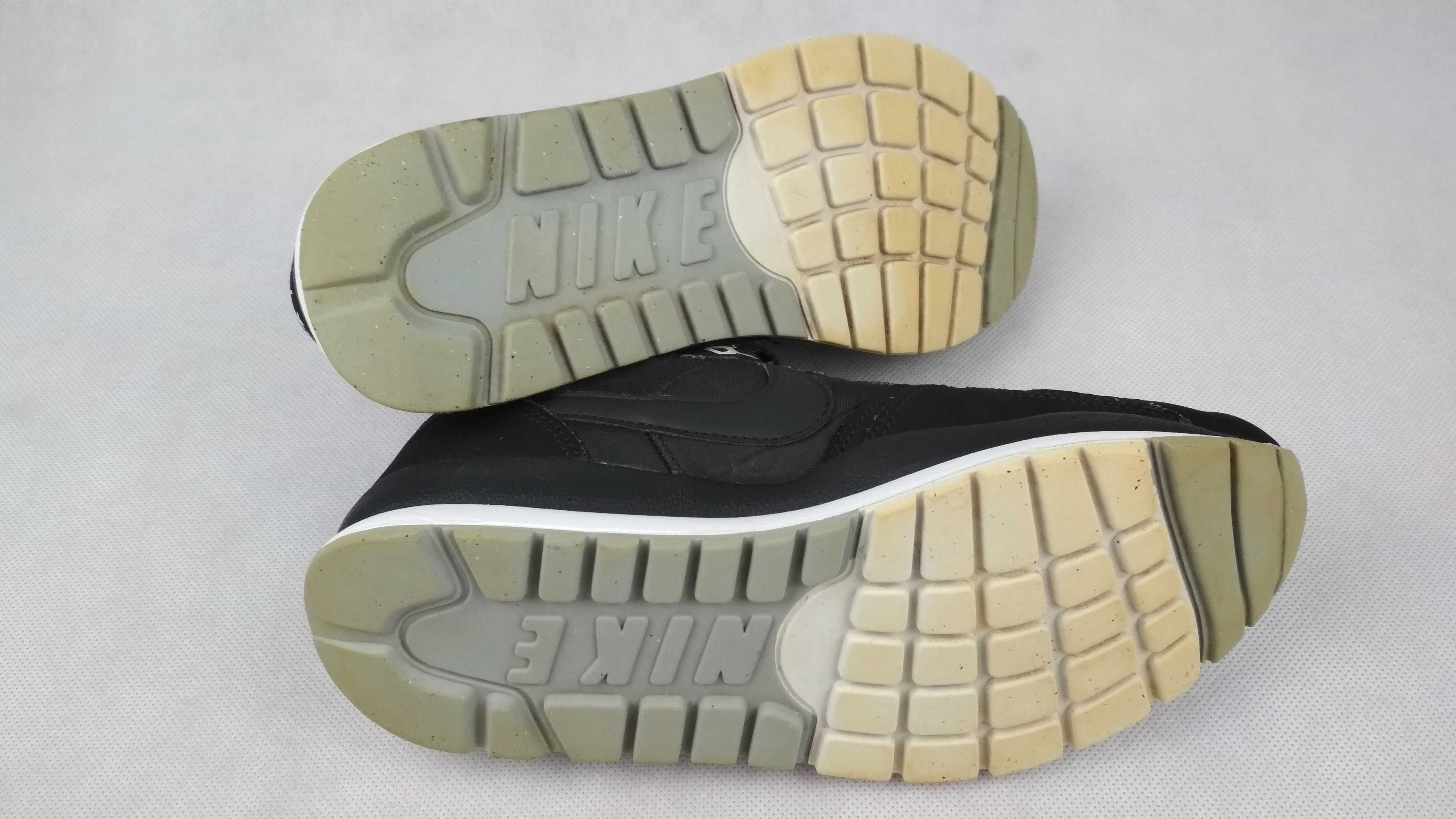 NIKE Air Windrunner TR 2 Sneakersy Buty Sportowe Roz. 38,5