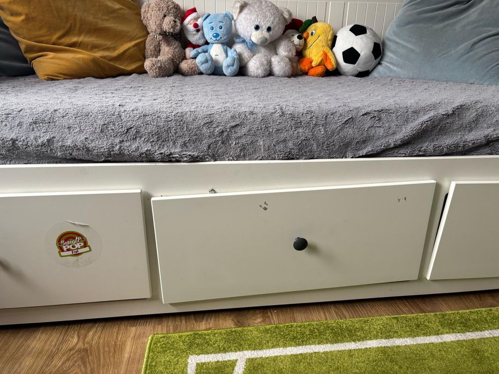Łóżko ikea hemnes