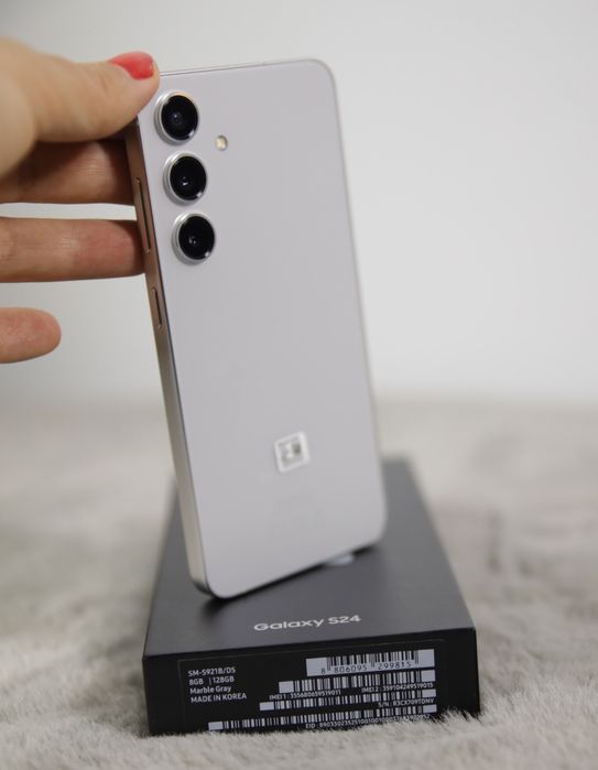 Samsung Galaxy S24 – Marble Gray, 8 GB RAM / 128 GB ROM, nowy