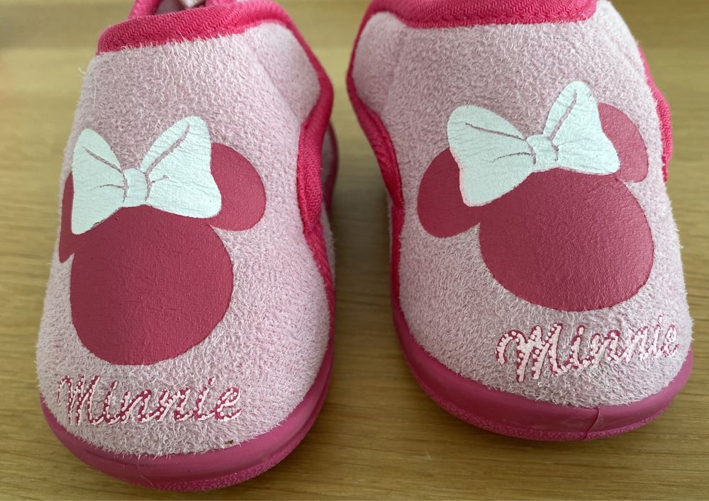 Sapatinhos Minnie pantufas de menina 20