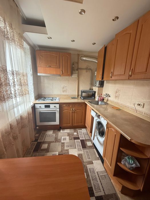 Сдается 2к квартира центр