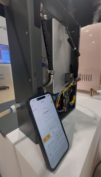 Grzejnik elektryczny 1,5 kW – ogrzewanie + zarabianie w Bitcoin