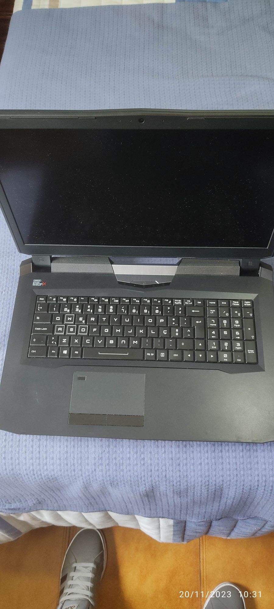 Clevo p775TM-1 / DM-3 para peças