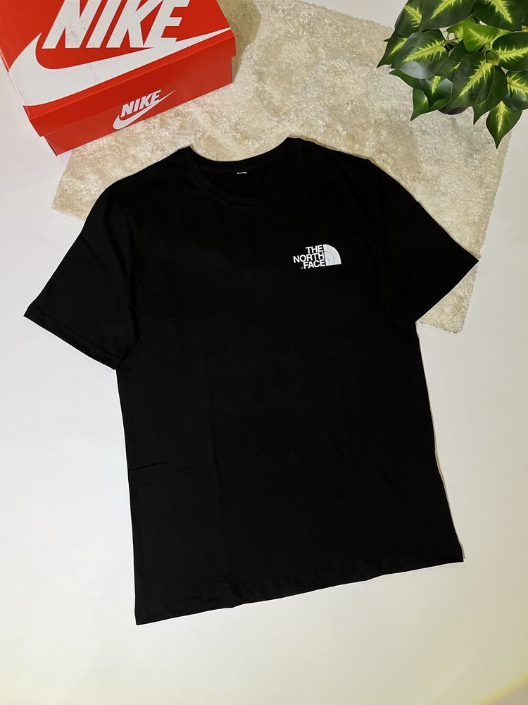 Футболка The North Face / Футболка ТНФ / Тнф tnf / футболка TNF
