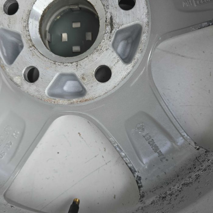 Alufelgi VW Passat B7 GOLF VI VII Caddy  TOURAN 5x112 16'' ET48 7.0 4x