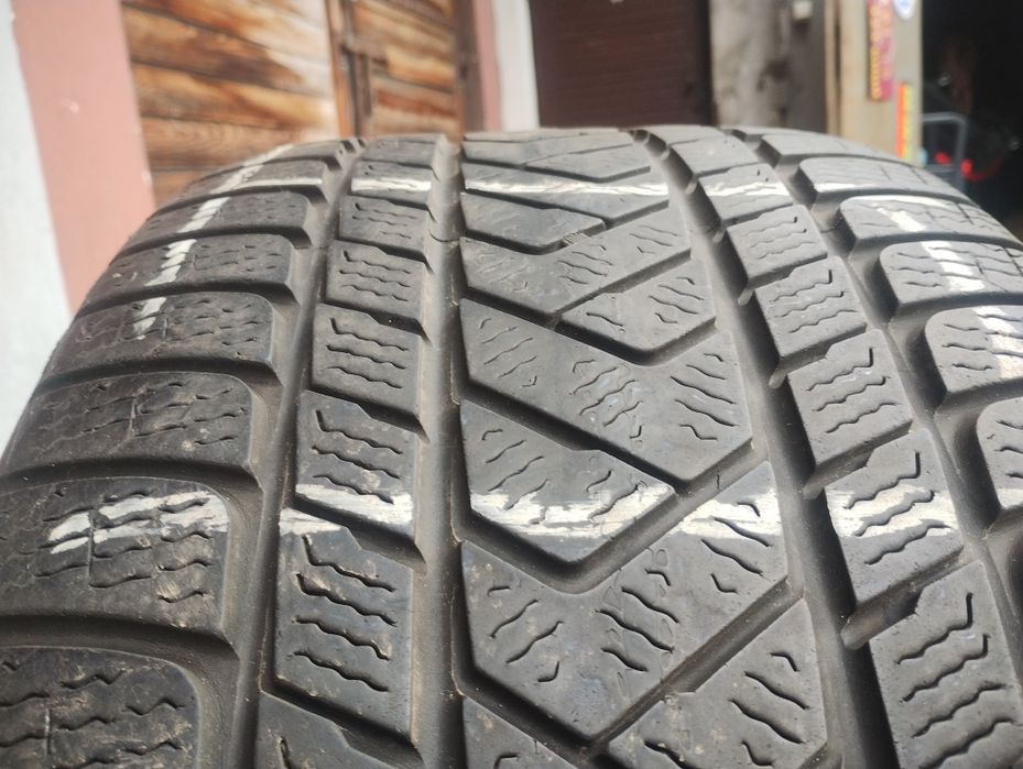 Opony zimowe Pirelli 275/40r19 245/45r19