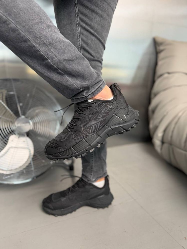 Кросівки Reebok Zig Kinetica II Edge Black Gore-Tex (42,44)