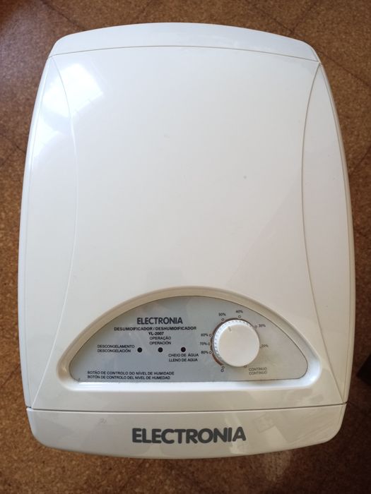 Desumidificador usado como novo