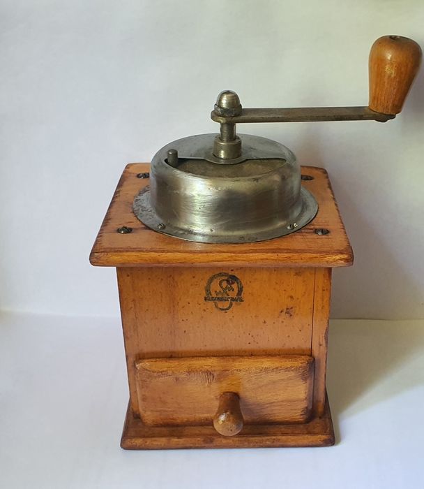 Кофемолка Германия 50 года