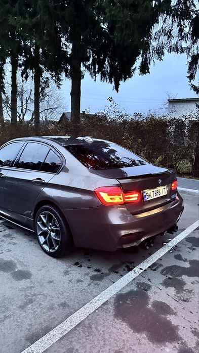 Продам бмв f30 . 2.0 дизель дуже в хорошому стані