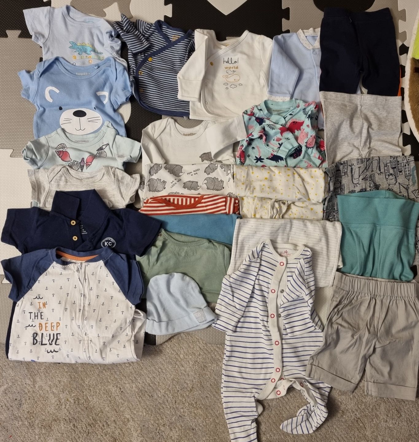 Paka ubrań dla niemowlaka, rozmiar 62-68