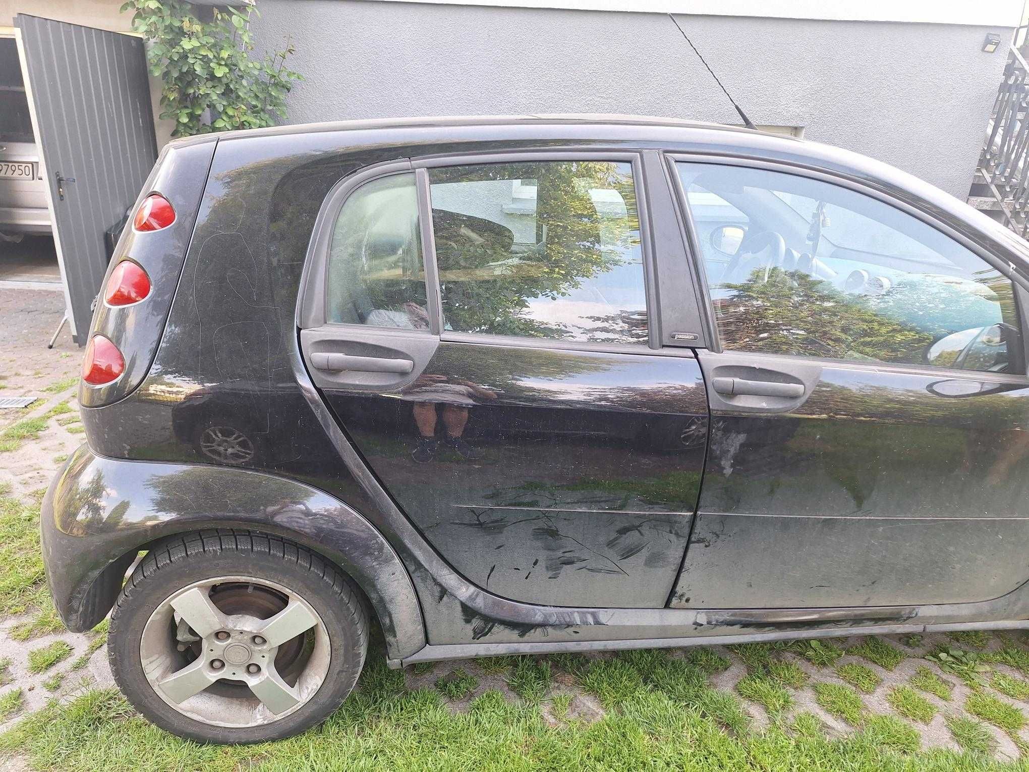 Sprzedam Smart Fourfour 2004r- automat!