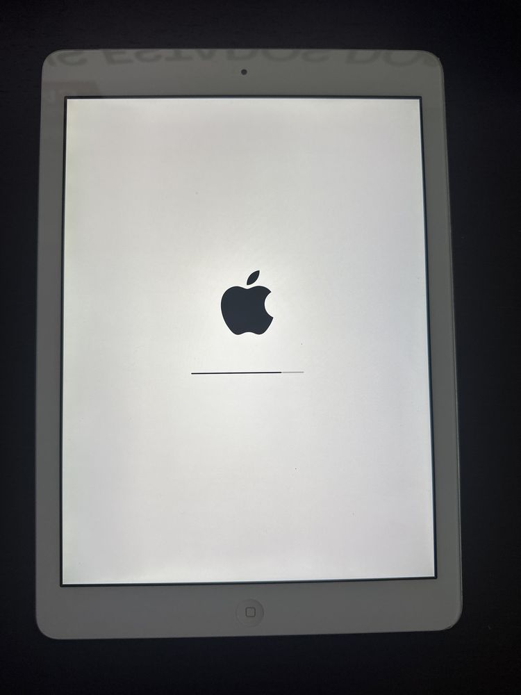 Apple Ipad.