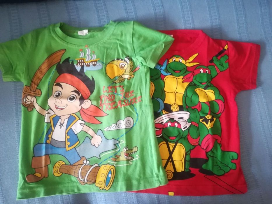 2x t shirts 2 anos